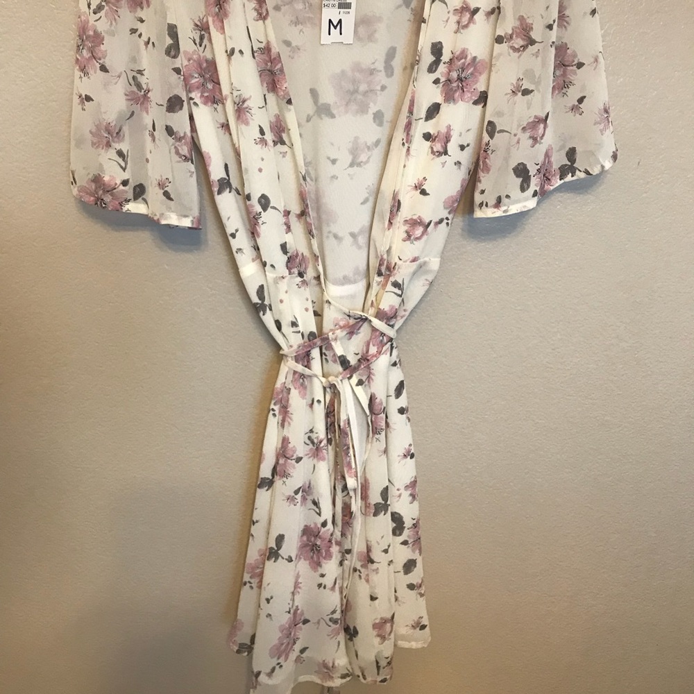 Floral wrap dress- white with pink flowers